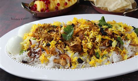 ¡Experimenta el Sabor Exquisito de la Biryani de Cordero en Trivandrum! Un festín aromático de arroz especiado y trozos tiernos de cordero, cocinados a la perfección.